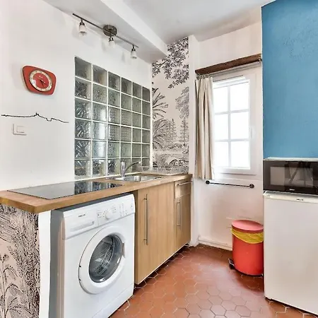 Dans Le Quartier Du Panier Apartment